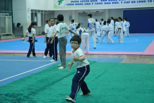 be-net-thich-tap-vo-1