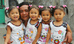 3-be-sinh-ba-co-adn-giong-het-nhau-cuc-hiem-tren-the-gioi-9