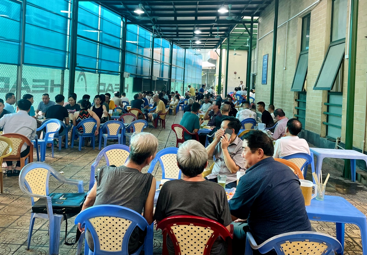 BIA BAO CẤP QUÁN THÁNH MANG HƯƠNG VỊ TRUYỀN THỐNG HÀ NỘI