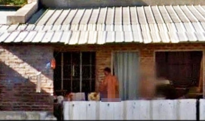 Hình ảnh của người đàn ông bị công khai trên mạng xã hội. Ảnh: Google Street View