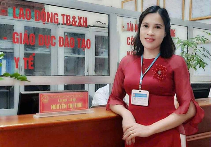 Chị Nguyễn Thị Thơi, cán bộ một cửa tại thị trấn Đồi Ngô trước khi nghỉ việc theo Nghị định 178. Ảnh: Nhân vật cung cấp