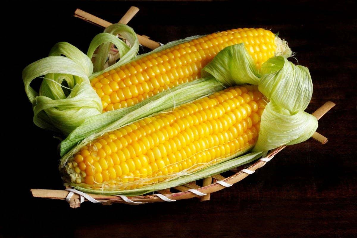 Mẹo luộc ngô 5 phút không cần nước