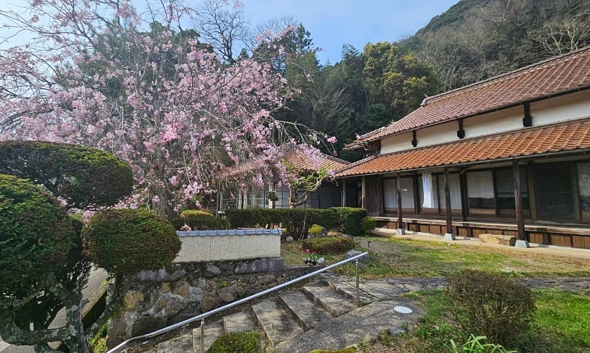 Người nước ngoài tìm mua nhà hoang ở Nhật