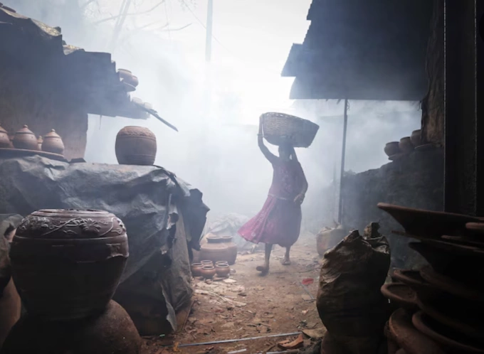 Khu vực làm gốm ở Kumbharwada, Dharavi, Mumbai. Ảnh: India Today