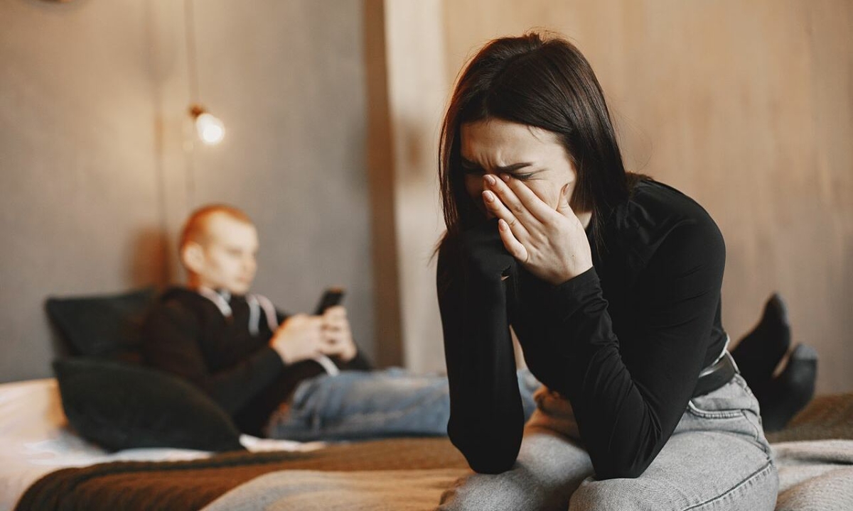 7 cảm giác báo hiệu bạn yêu sai người