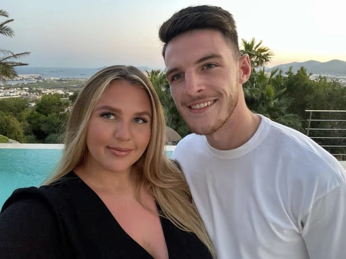 Lauren Fryer và bạn trai Declan Rice. Ảnh: laurenfryer_/Instagram