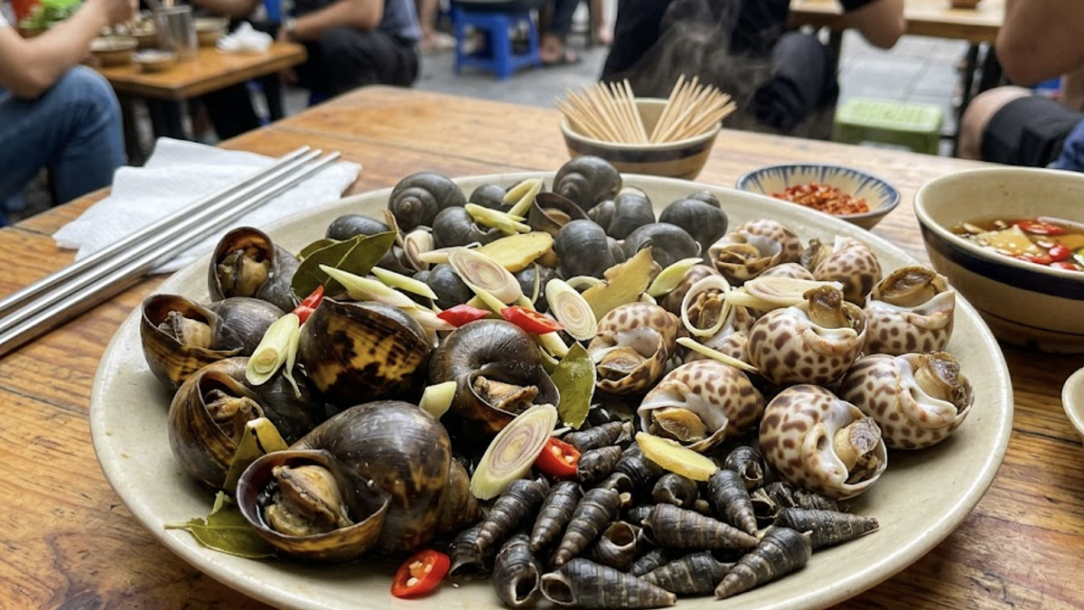 Bí quyết luộc ốc chín, không dai