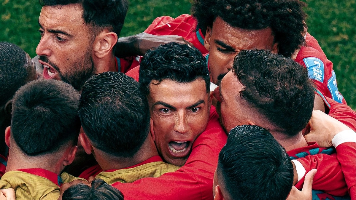 Hậu trường bức ảnh 12 triệu 'like' trên trang của Ronaldo