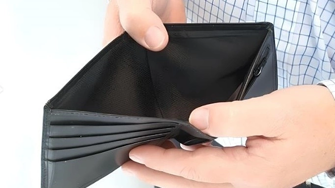 4 bẫy tiêu dùng khiến người nghèo càng nghèo hơn