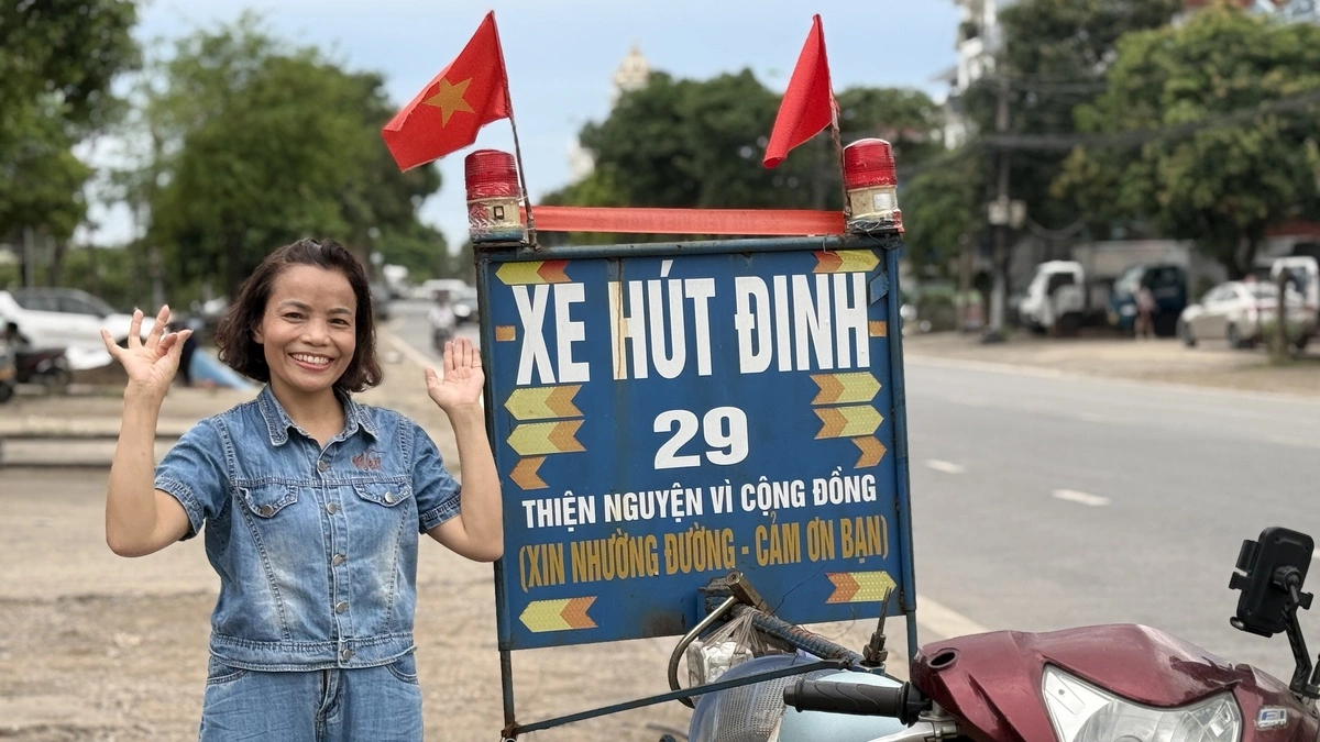 Người phụ nữ Hà Nội 6 năm đi nhặt đinh xuyên đêm