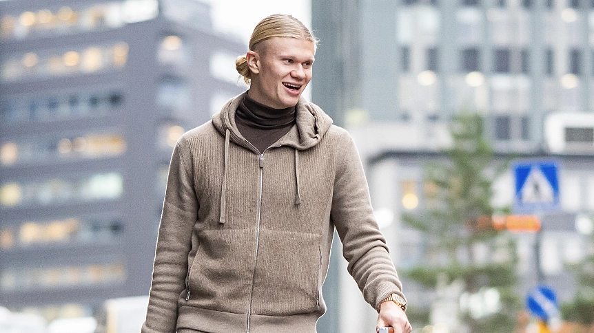 Lý do Erling Haaland 'hút fan'