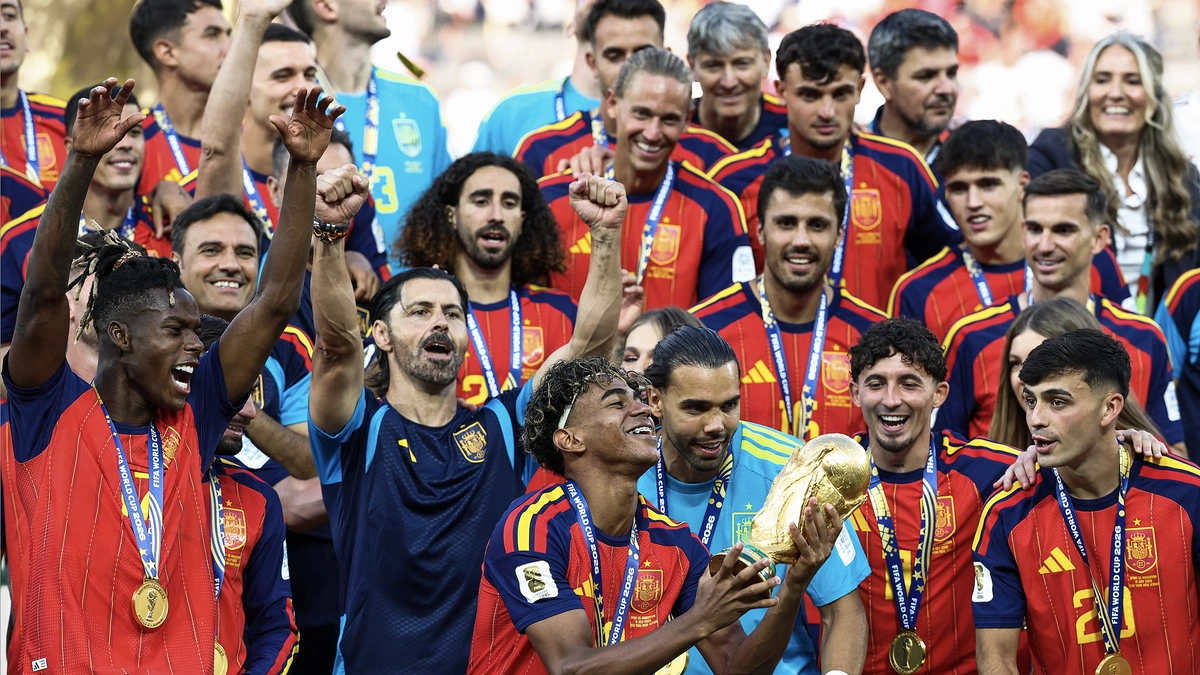 7 điểm giống nhau giữa hai lần Tây Ban Nha vô địch World Cup