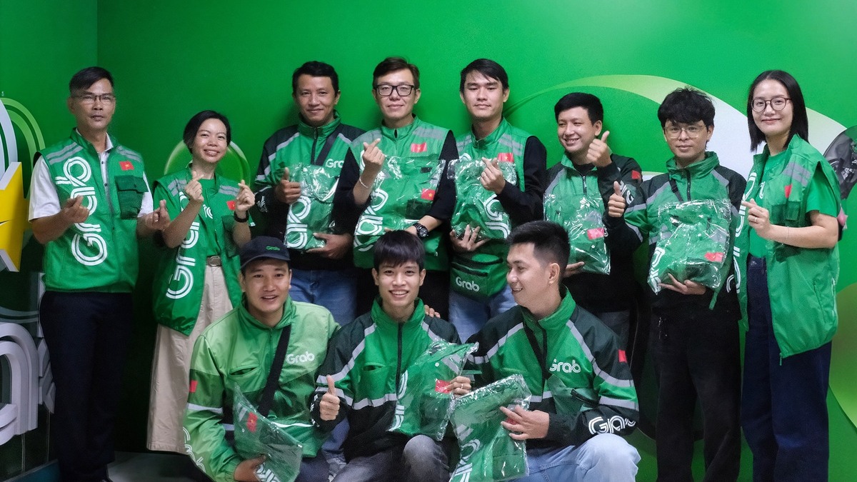 Grab tặng hơn 35.000 phần quà cho đối tác tài xế
