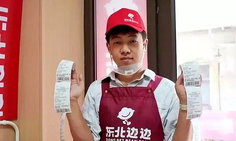 Khởi nghiệp từ quán há cảo sau khi trượt đại học
