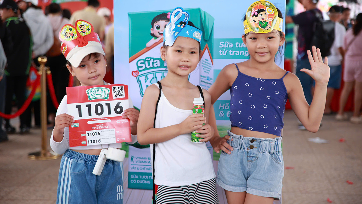Quảng trường 2/4 nhộn nhịp trước ngày đua Kun Marathon Nha Trang