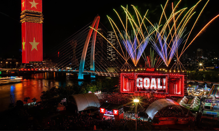Coca-Cola lan toả niềm vui bóng đá với người hâm mộ tại FIFA World Cup