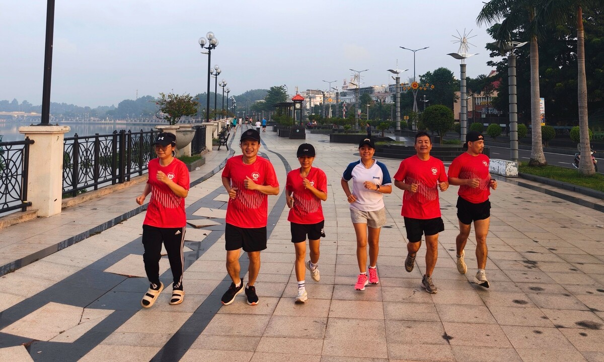 1.500 thành viên Vinamilk cùng chạy 90.000 km dịp kỷ niệm 50 năm