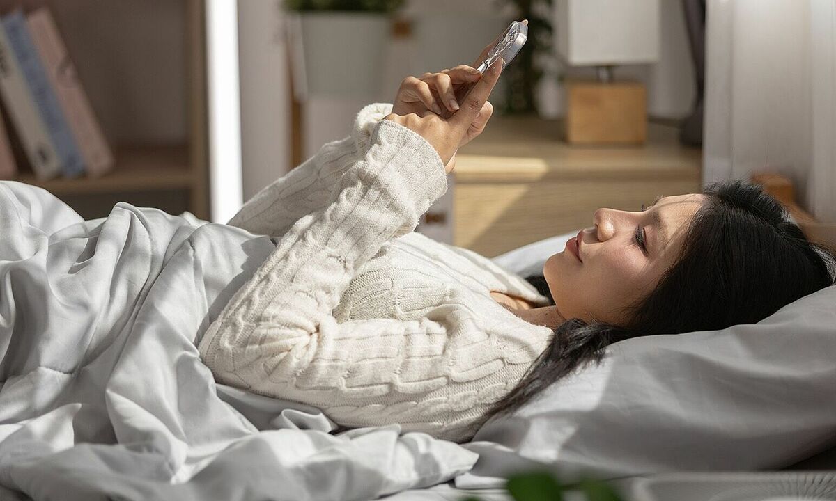 Kiệt sức vì 'đu trend' ngủ xuyên kỳ nghỉ
