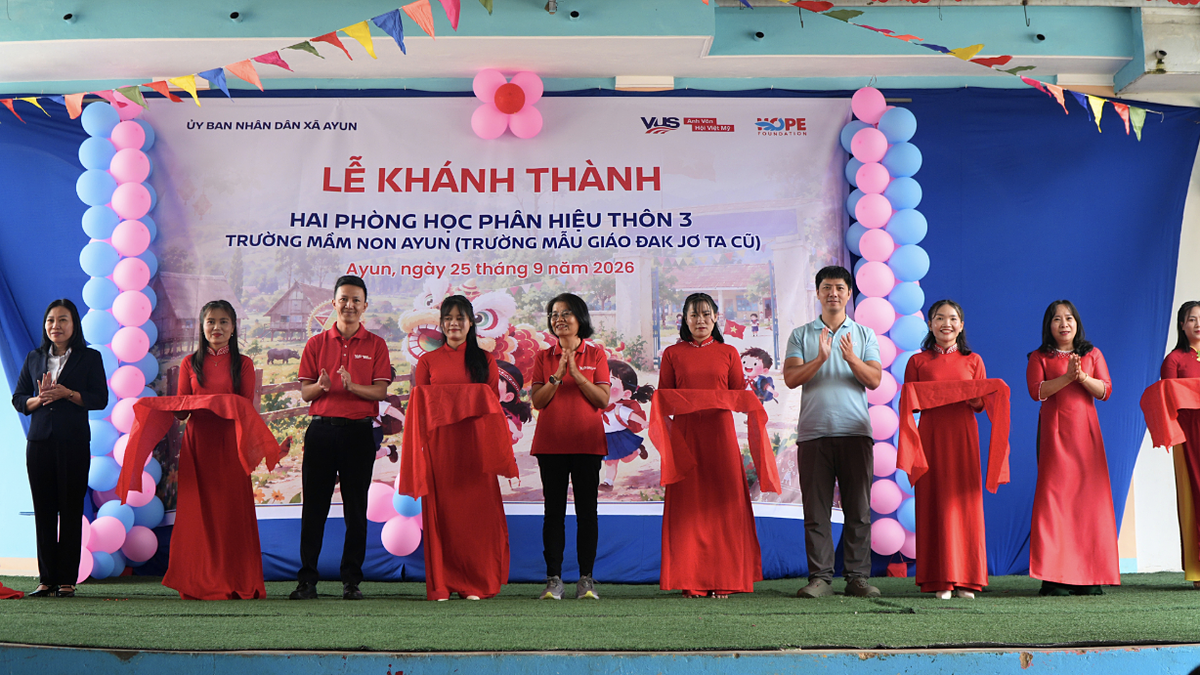 Thêm phòng học mới cho trẻ mầm non Bahnar